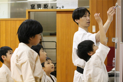 山梨県甲府市の空手道場空手道爽光会の代表者の空手との出会い